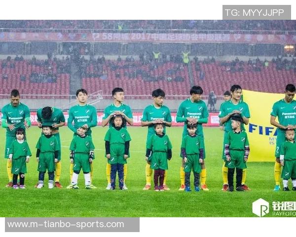 深圳足球暑期训练营开启青少年足球梦想之旅培养未来明星球员